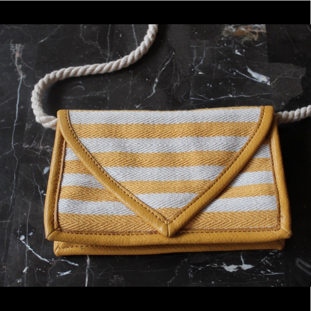 NWOT Charlotte Ronson Yellow Striped Rope Purse - Picture 5 of 8